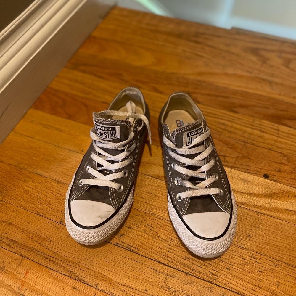 Women’s converse